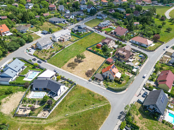 Stavební pozemek Radlík - Jílové u Prahy - Prodej pozemku 808 m², Jílové u Prahy