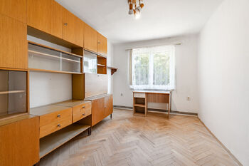 dětský pokoj - Pronájem bytu 3+1 v družstevním vlastnictví 82 m², Zeleneč