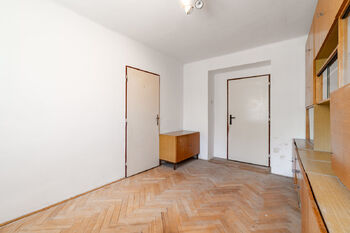 dětský pokoj - Pronájem bytu 3+1 v družstevním vlastnictví 82 m², Zeleneč