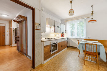 Pronájem bytu 3+1 v družstevním vlastnictví 82 m², Zeleneč