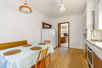 jídelní kout - Pronájem bytu 3+1 v družstevním vlastnictví 82 m², Zeleneč