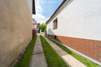 Prodej domu 115 m², Praha 9 - Horní Počernice