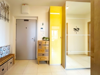 Prodej bytu 2+kk v osobním vlastnictví 55 m², Praha 6 - Dejvice