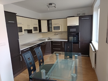 Prodej bytu 3+kk v osobním vlastnictví 85 m², Výprachtice