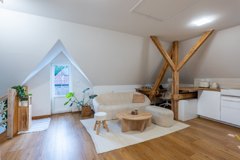 Pronájem domu 169 m², Hořovice