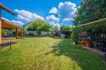 Prodej domu 130 m², Tuchlovice