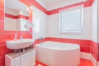 Prodej domu 130 m², Tuchlovice