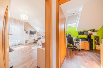 Prodej domu 130 m², Tuchlovice