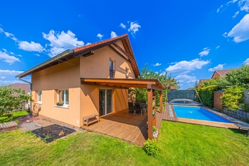 Prodej domu 130 m², Tuchlovice