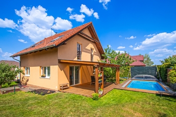 Prodej domu 130 m², Tuchlovice