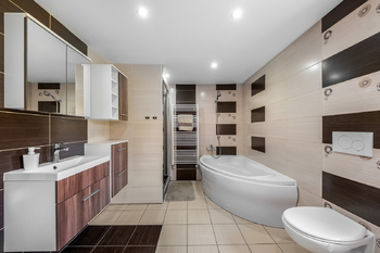 Prodej domu 120 m², Stružnice