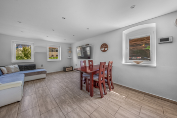 Prodej domu 120 m², Stružnice