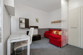 Pokoj s KK - Prodej bytu 1+kk v družstevním vlastnictví 25 m², Praha 4 - Podolí