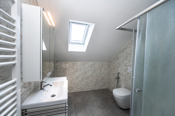 Pronájem domu 120 m², Praha 10 - Strašnice
