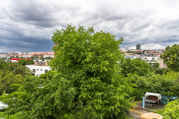 Pronájem domu 120 m², Praha 10 - Strašnice