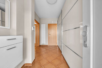 Prodej domu 191 m², Zdiby