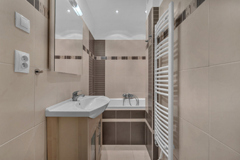 Pronájem bytu 2+1 v osobním vlastnictví 52 m², Praha 4 - Záběhlice