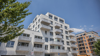 Prodej bytu 1+kk v družstevním vlastnictví 41 m², Praha 10 - Dolní Měcholupy