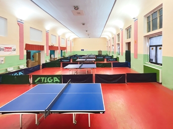 Prodej nájemního (činžovního) domu 2120 m², Praha 8 - Ďáblice