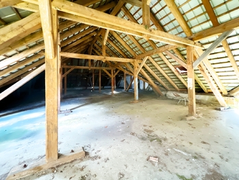Prodej nájemního (činžovního) domu 4000 m², Vimperk