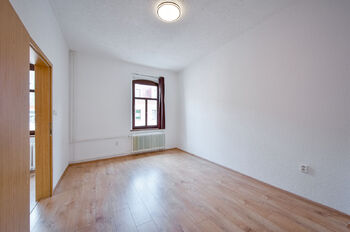 Pronájem bytu 2+1 v osobním vlastnictví 80 m², Aš