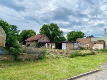 Prodej pozemku 2450 m², Honětice