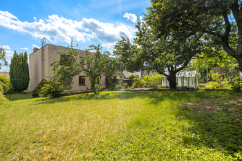 Zahrada - Prodej domu 220 m², Praha 9 - Horní Počernice 