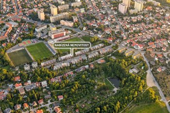 Záběry z dronu - Prodej domu 220 m², Praha 9 - Horní Počernice