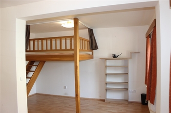 Pronájem bytu 1+kk v osobním vlastnictví 39 m², Černošice