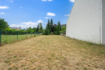 Prodej pozemku 374 m², Praha 8 - Dolní Chabry