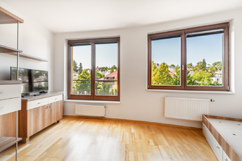 Pronájem bytu 1+kk v osobním vlastnictví 34 m², Praha 4 - Podolí