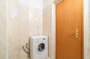 Pronájem bytu 1+kk v osobním vlastnictví 34 m², Praha 4 - Podolí