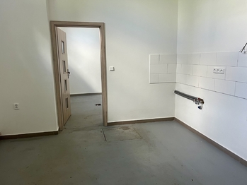 Pronájem obchodních prostor, Zruč nad Sázavou