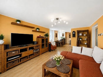 Prodej bytu 4+1 v osobním vlastnictví 124 m², České Budějovice
