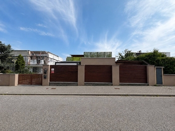 Prodej bytu 4+1 v osobním vlastnictví 124 m², České Budějovice