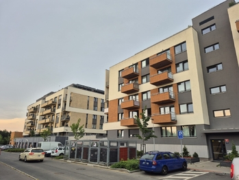 Pronájem bytu 1+kk v osobním vlastnictví 29 m², Praha 5 - Třebonice