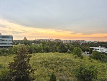 Pronájem bytu 1+kk v osobním vlastnictví 29 m², Praha 5 - Třebonice