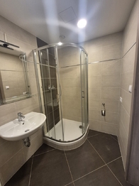 Pronájem bytu 1+kk v osobním vlastnictví 29 m², Praha 5 - Třebonice