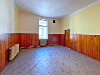 Prodej nájemního (činžovního) domu 835 m², Prachatice