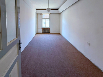 Prodej nájemního (činžovního) domu 835 m², Prachatice
