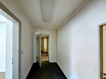 Prodej nájemního (činžovního) domu 835 m², Prachatice