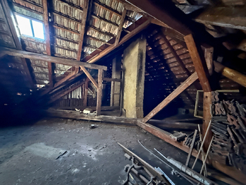 Prodej nájemního (činžovního) domu 835 m², Prachatice