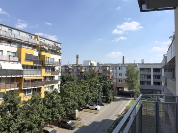 Pronájem bytu 1+kk v osobním vlastnictví 41 m², Praha 9 - Vysočany
