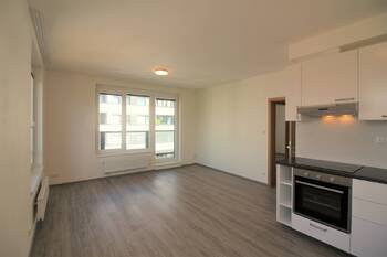 Pronájem bytu 2+kk v osobním vlastnictví 56 m², Praha 9 - Střížkov