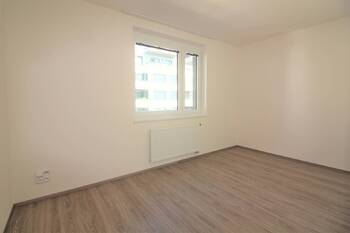 Pronájem bytu 2+kk v osobním vlastnictví 56 m², Praha 9 - Střížkov