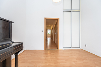 Pronájem bytu 2+1 v osobním vlastnictví 67 m², Praha 3 - Žižkov
