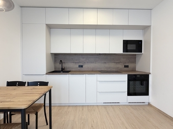 Pronájem bytu 2+kk v osobním vlastnictví 40 m², Hostivice