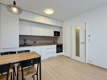 Pronájem bytu 2+kk v osobním vlastnictví 40 m², Hostivice
