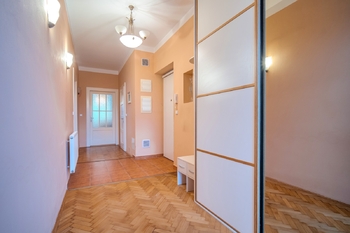 Pronájem bytu 3+1 v osobním vlastnictví 113 m², Praha 6 - Dejvice