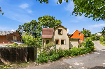 Prodej chaty / chalupy 50 m², Praha 5 - Lipence